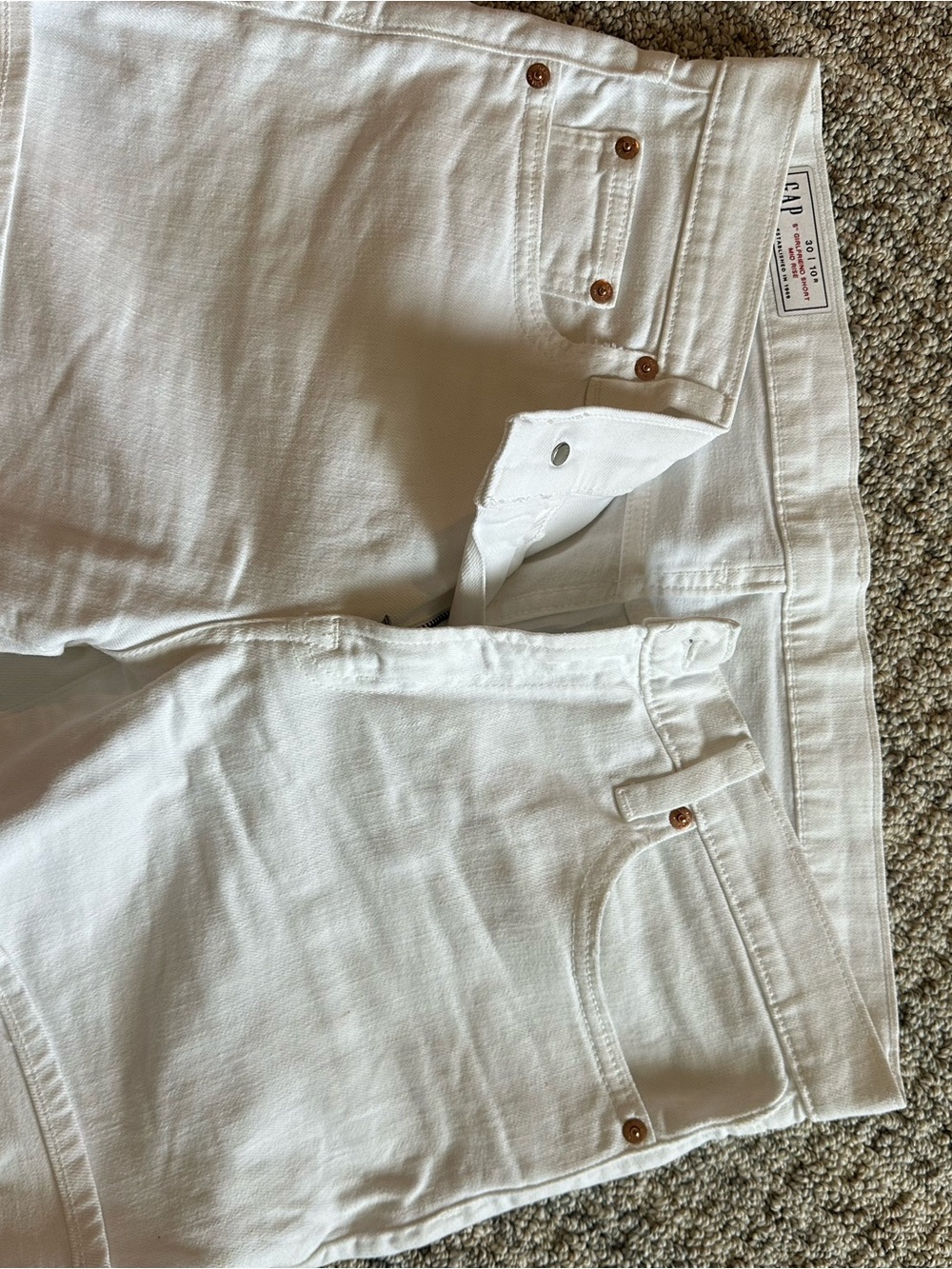 GAP White Jean shorts